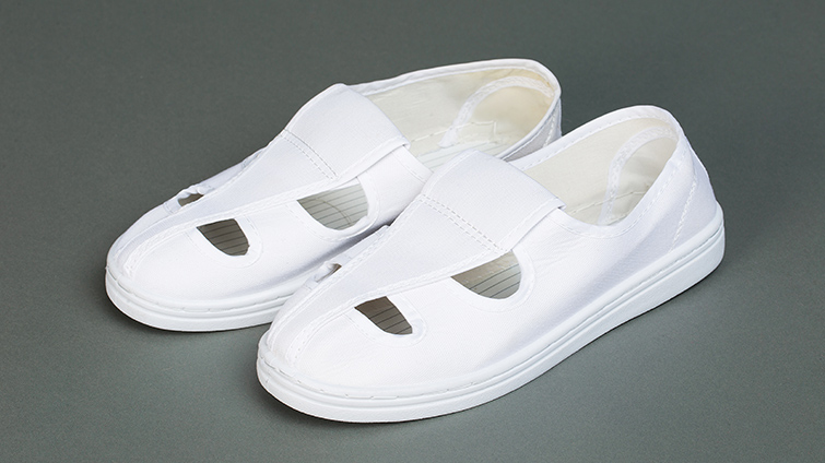 凈尚凈美防靜電鞋經(jīng)久耐用，性能良好